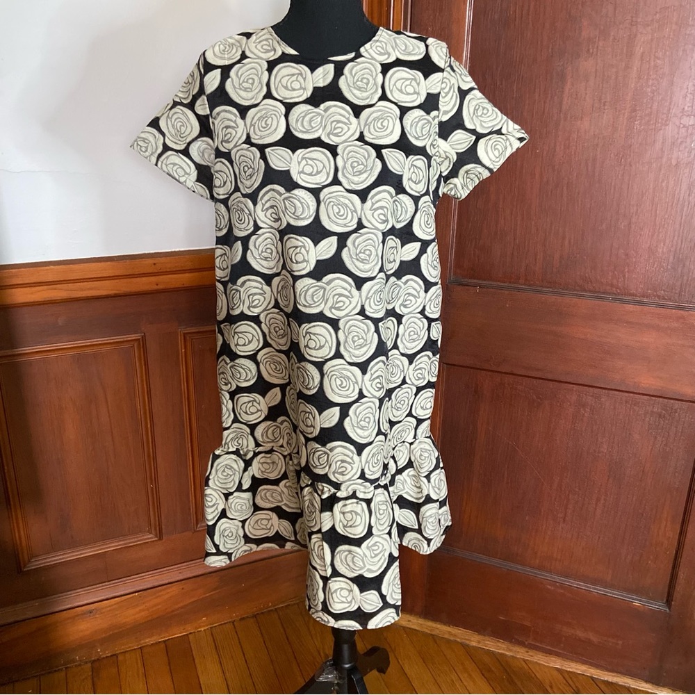 NWT WOMENS ROSE PRINT DRESS SZ MED